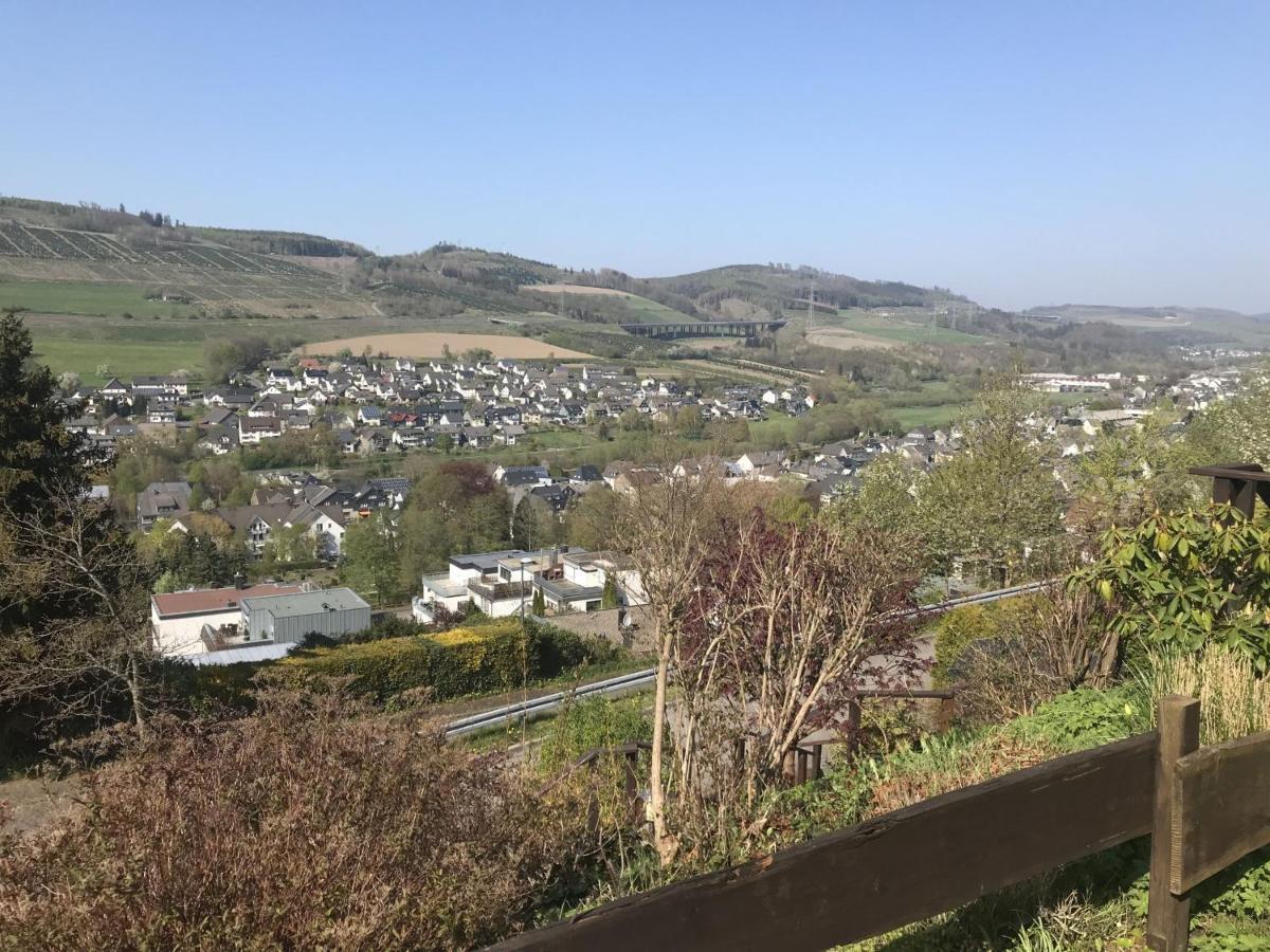 Fewo Oase Ruhrtalblick Bestwig Zewnętrze zdjęcie
