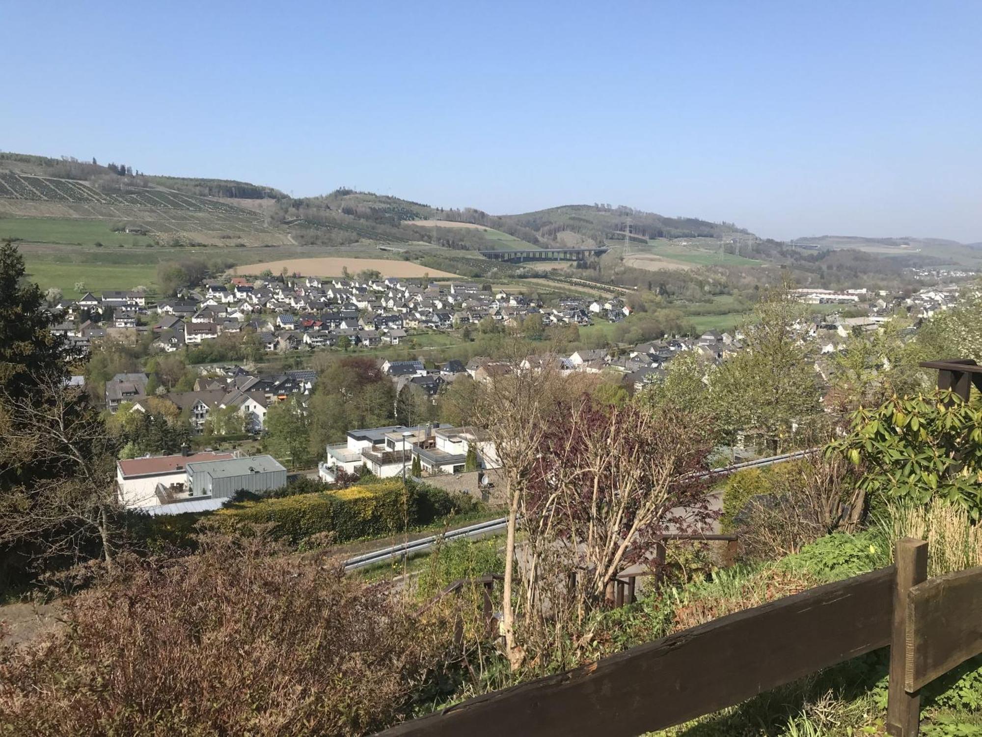 Fewo Oase Ruhrtalblick Bestwig Zewnętrze zdjęcie
